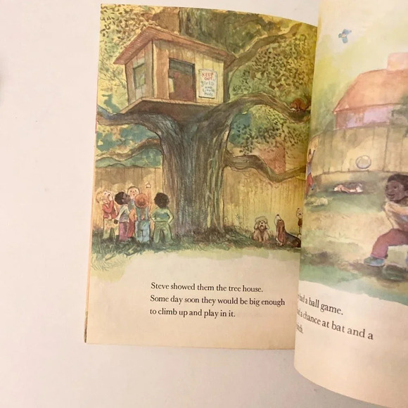 Vintage  1971 Here Comes Tagalong by Anne Mallet Steven Kellogg Hardcover Book - Picture 12 of 15